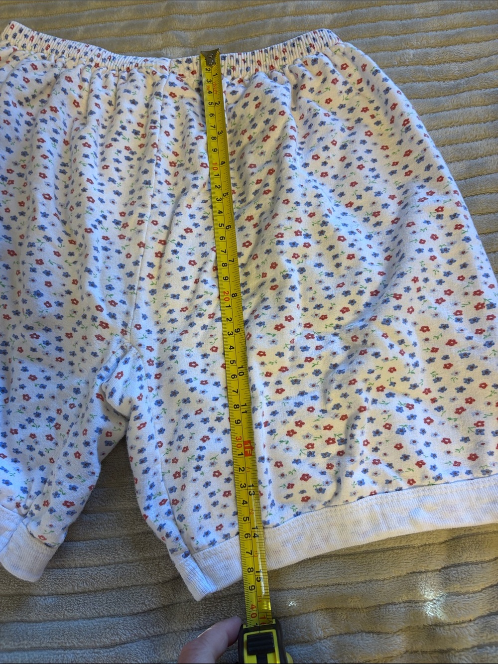 Women's White Floral-Print Cotton Lounge Shorts - Picture 6 of 10